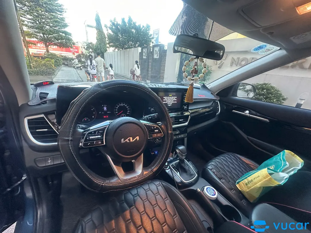 Kia Seltos Luxury 1.4 AT 2023 - Nội thất 1