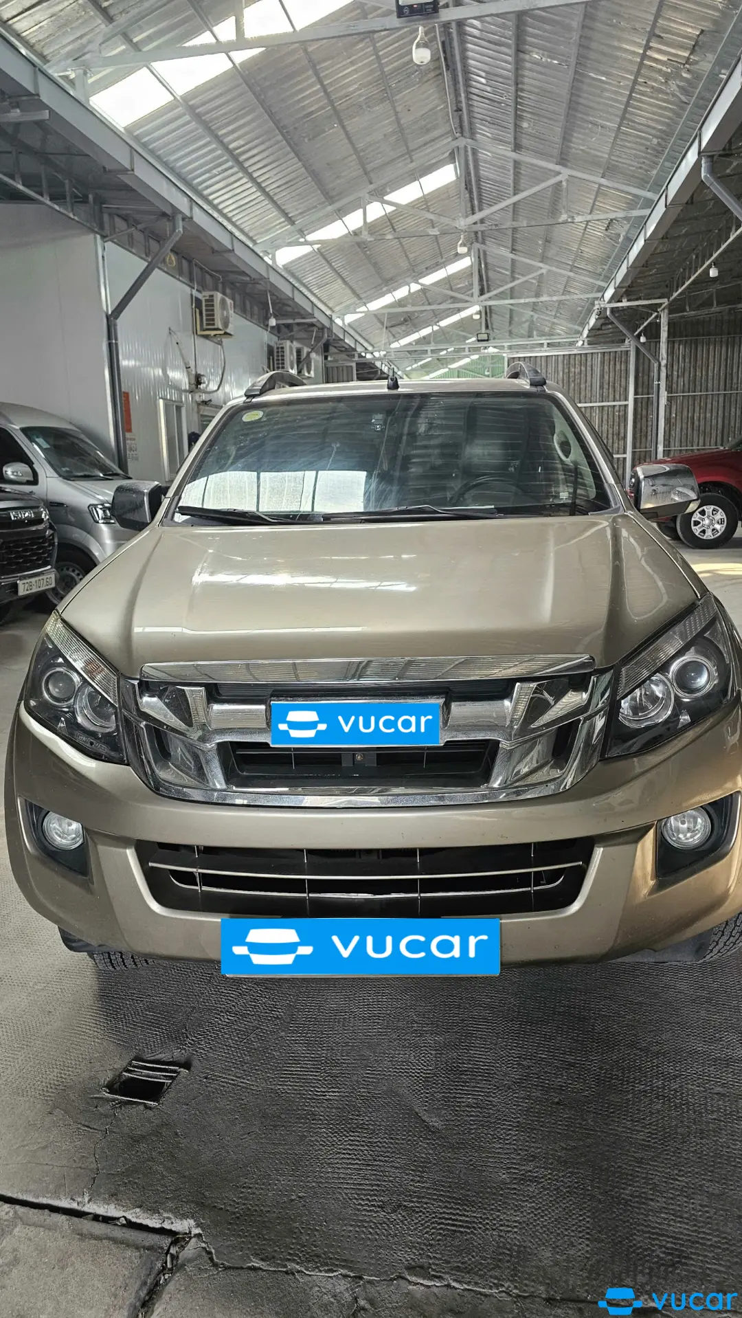 Ảnh xe Isuzu Dmax LS 2.5 4x2 MT 2017