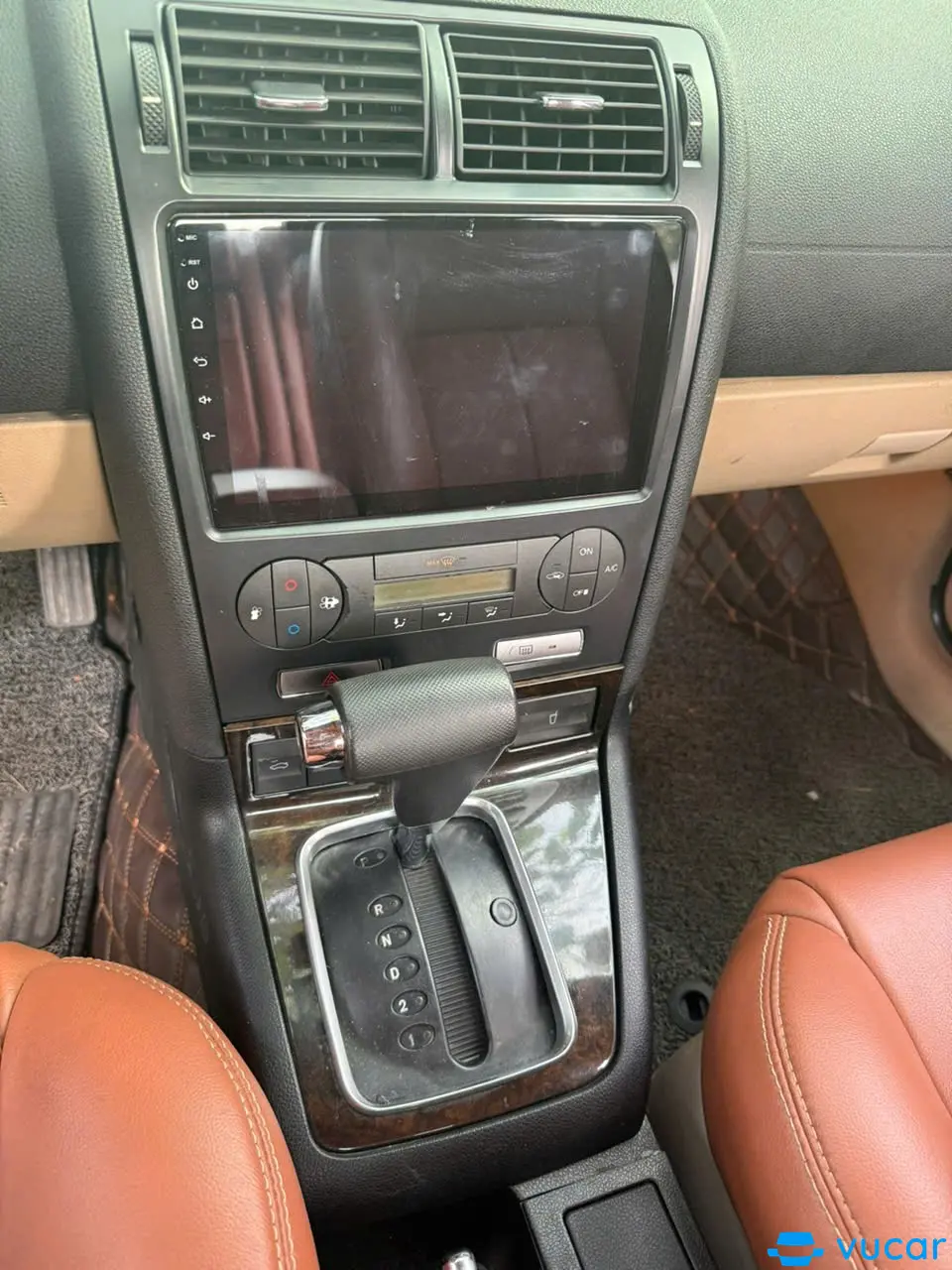 Ford Mondeo 2.0 2004 - Nội thất 1