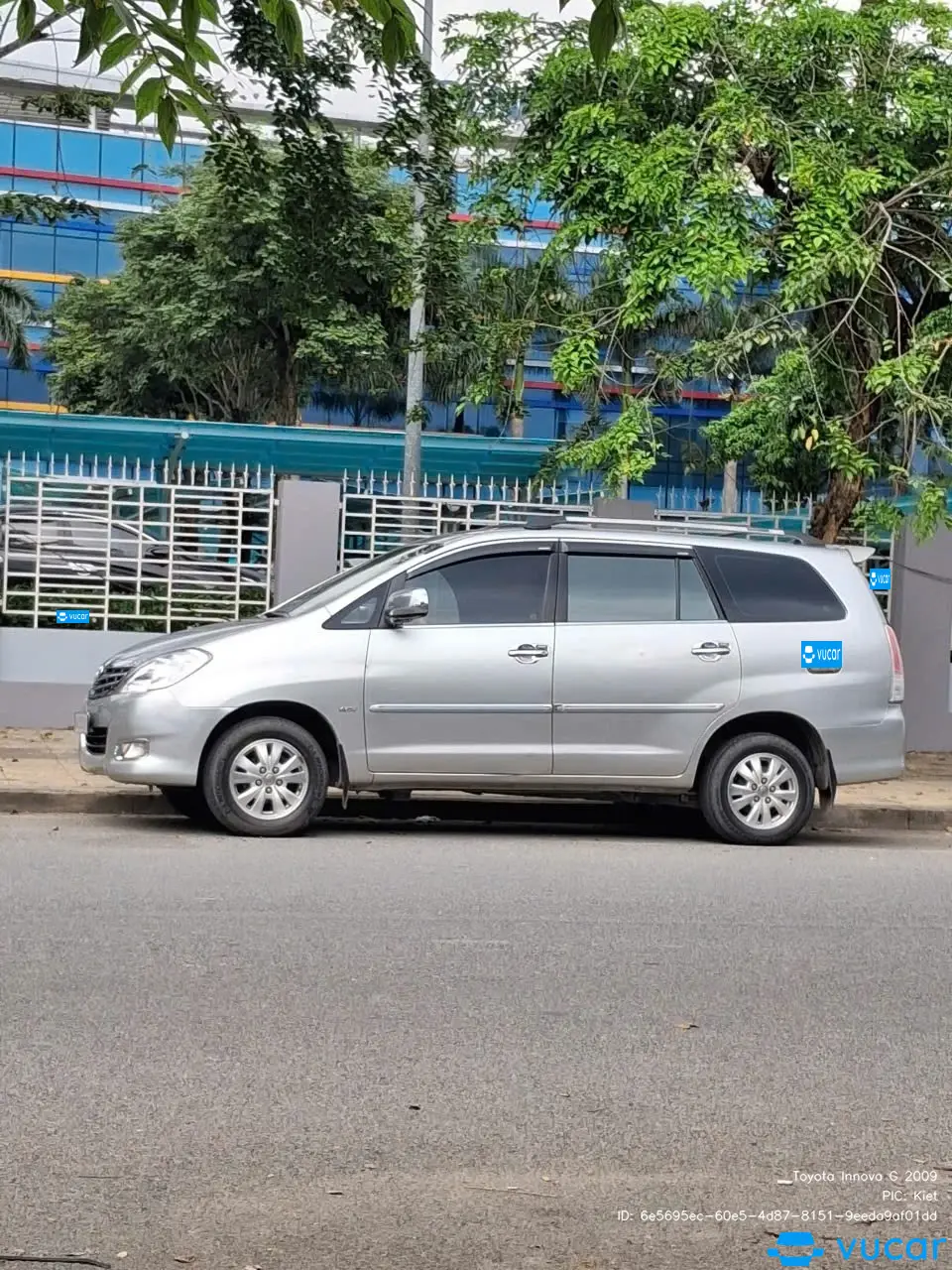 Toyota Innova G 2009 - Ngoại thất 3