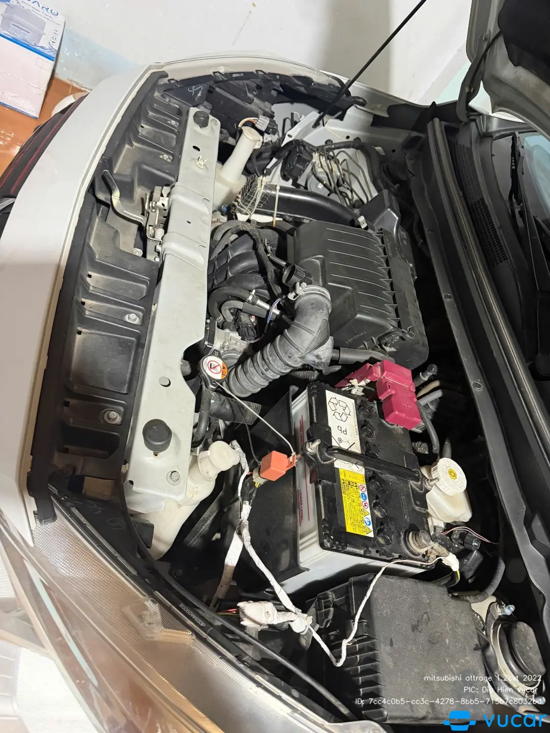 Mitsubishi Attrage Premium 1.2 CVT 2022 - Khoang động cơ 1