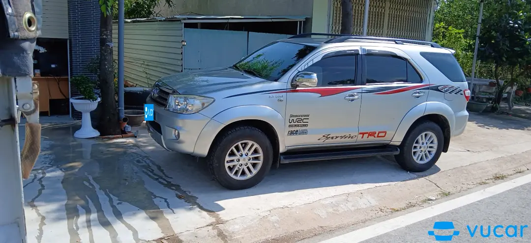 Toyota Fotuner 2.7 at N/A - Ngoại thất 1