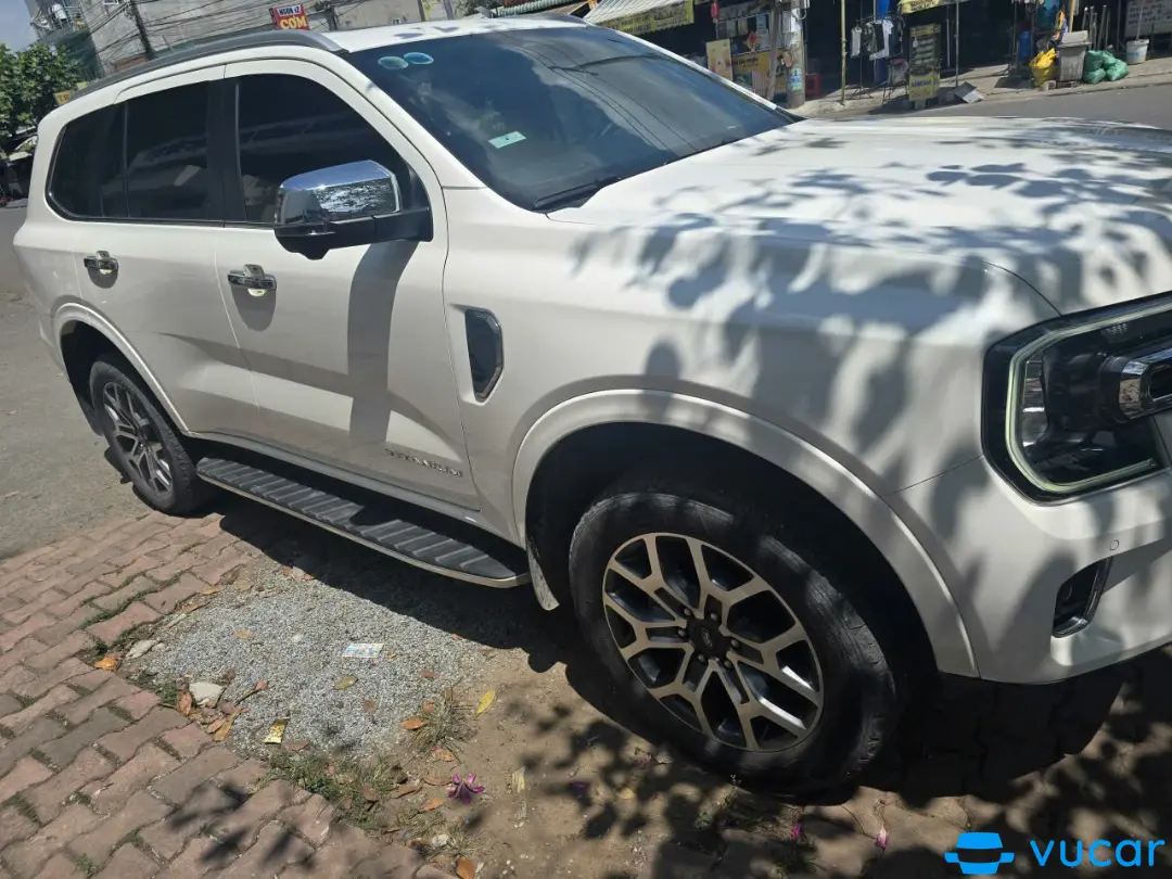 Ford Everest Titanium 2.0L 4x2 AT 2024 - Ngoại thất 4