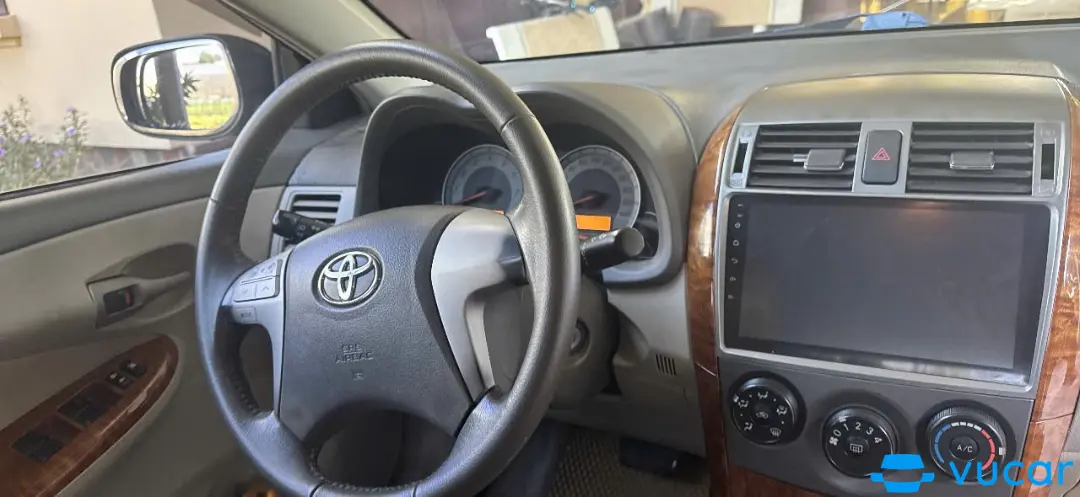 Toyota Corolla 1.6 XLi 2010 - Nội thất 3