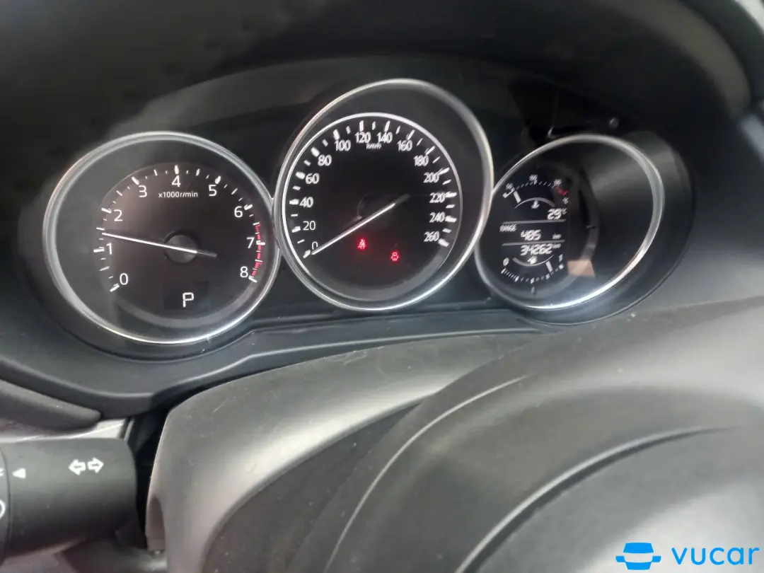 Mazda CX-5 Luxury 2022  - Nội thất 2