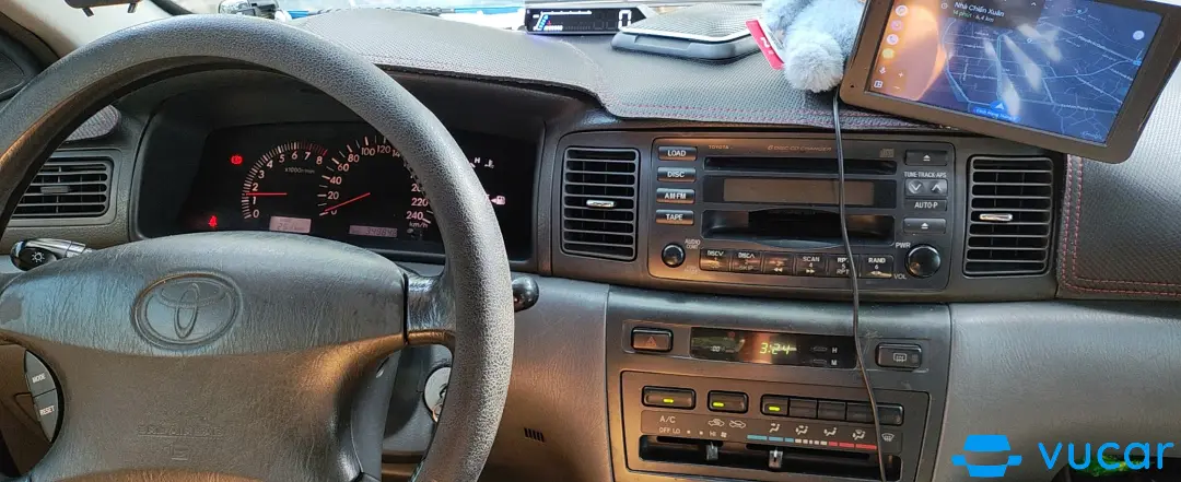 Toyota Corolla altis 1.8G MT 2004 - Nội thất 3