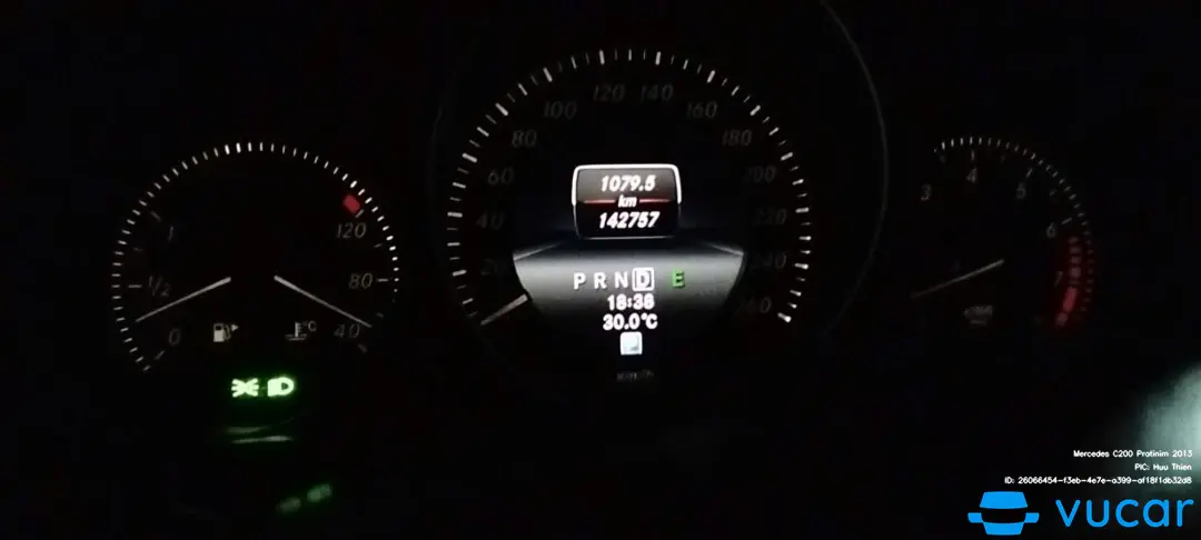 Mercedes C200 Pratinim 2013 - Nội thất 1