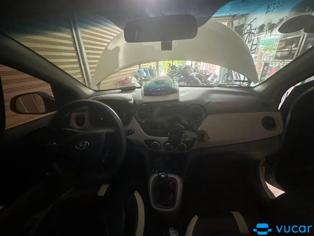Hyundai I10 Grand 1.0 MT 2016 - Nội thất 2