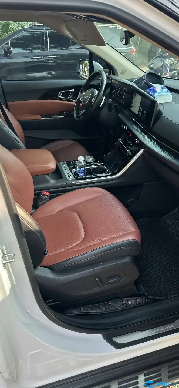 Kia Carnival 2022 Signature 3.5G - Nội thất 2