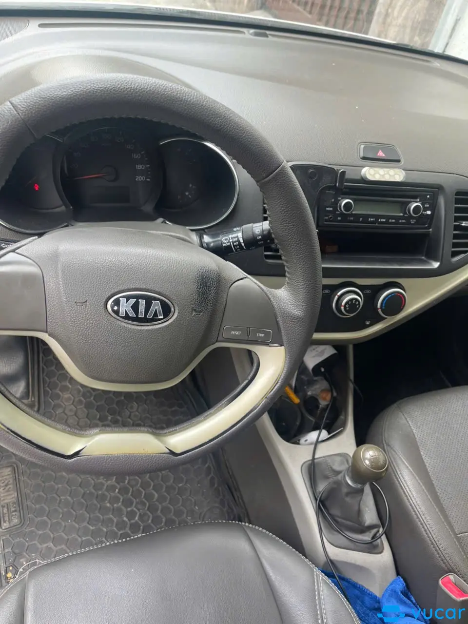 Kia Morning 1.0 mt 2019 - Nội thất 3