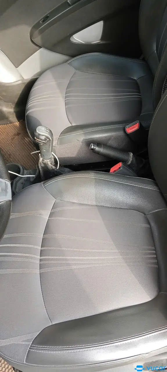 Chevrolet Spark LS 1.2 MT 2016 - Nội thất 3