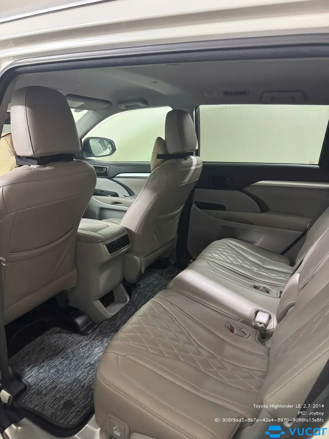 Toyota Highlander LE 2.7 2014 - Nội thất 4