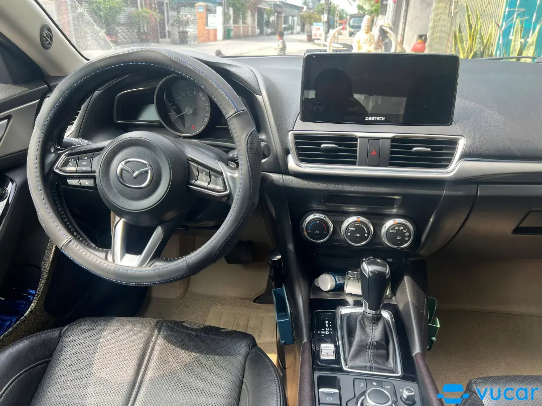 Mazda 3 1.5 AT 2018 - Nội thất 6