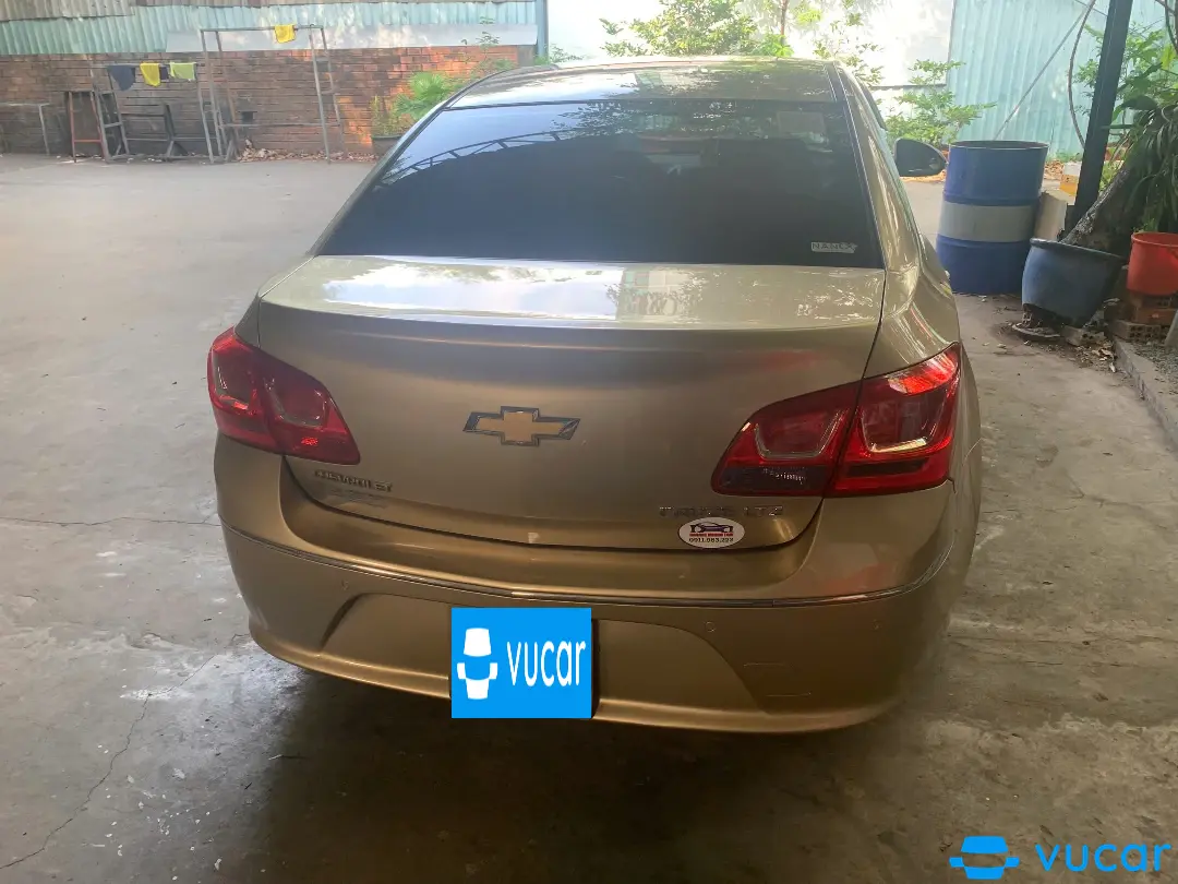 Ảnh xe Chevrolet Cruze LTZ 1.8 AT 2015 - ảnh 2