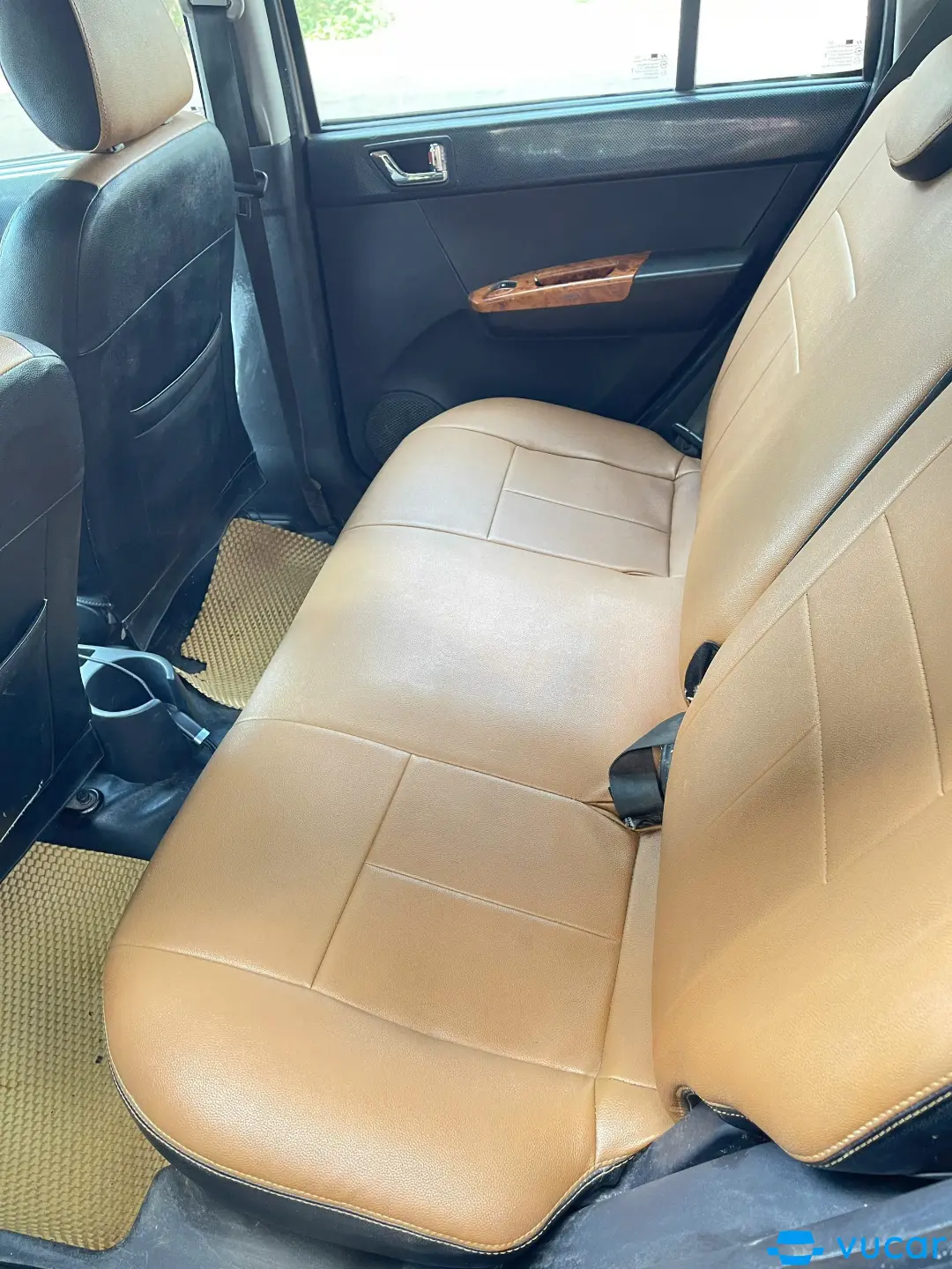 Hyundai Getz 1.1 MT 2010 - Nội thất 3