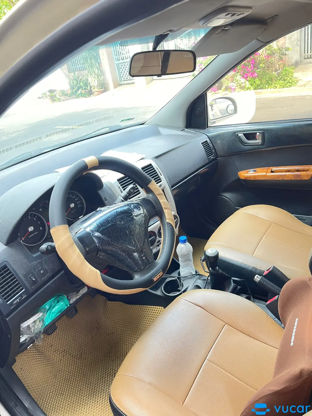 Hyundai Getz 1.1 MT 2010 - Nội thất 4