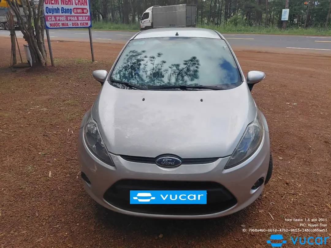 Ảnh xe ford fiesta 1.6 std 2011 - ảnh 2