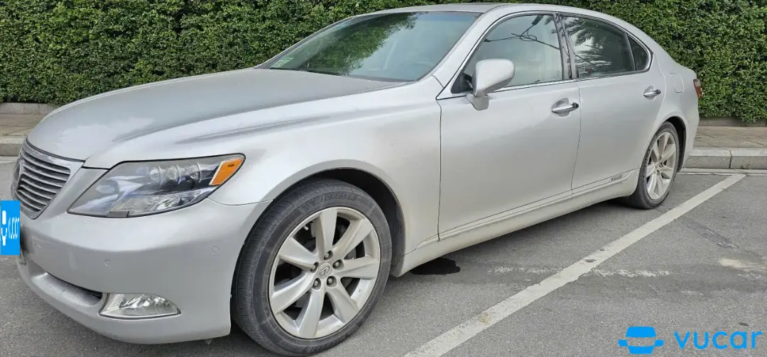 Lexus LS 600hL 2008 - Ngoại thất 1