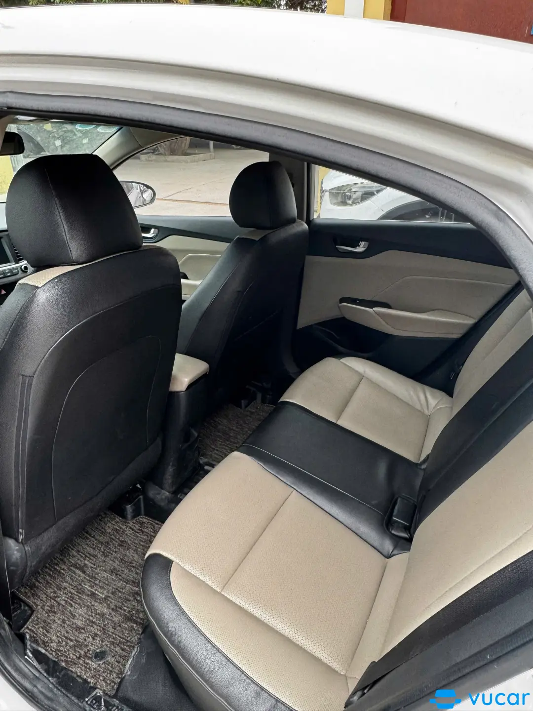 Hyundai Accent 1.4 AT 2018 - Nội thất 1