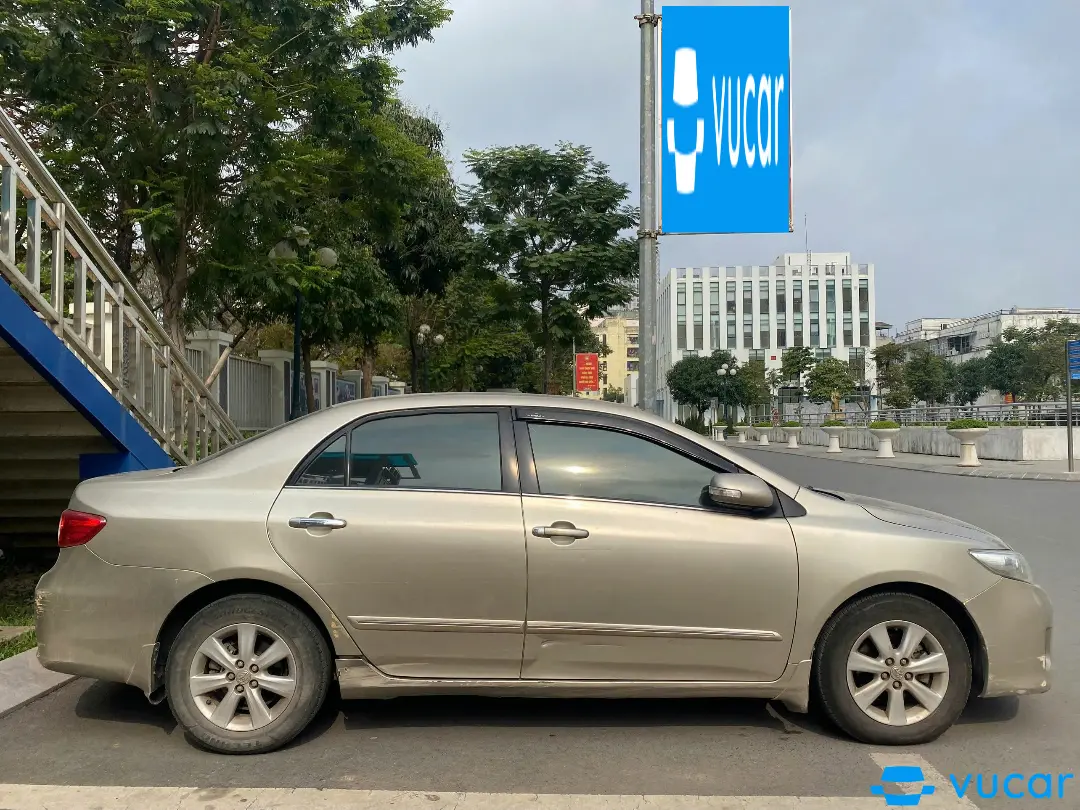 Toyota Corolla altis 1.8G 2011 - Ngoại thất 3
