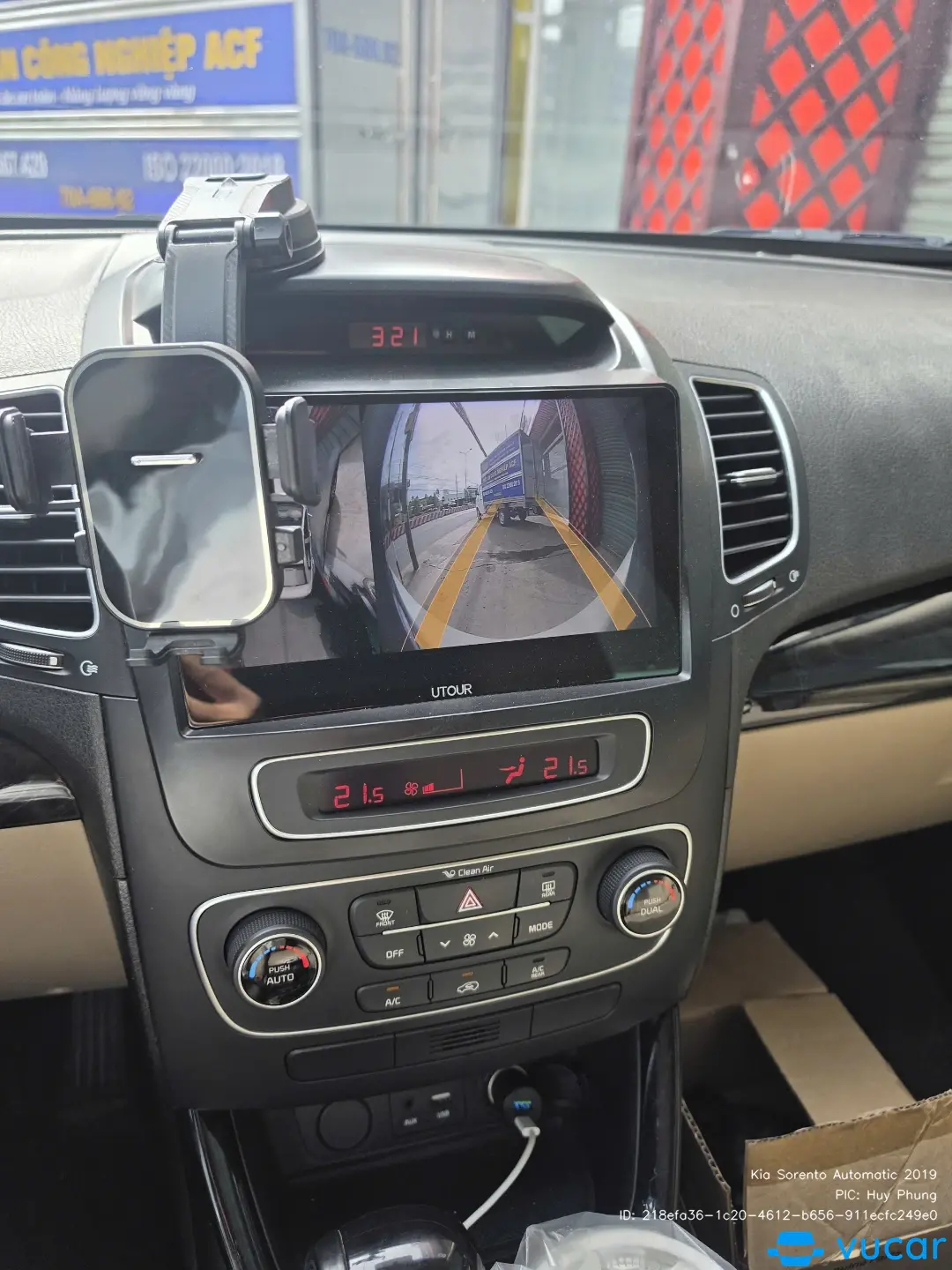 Kia Sorento 2.4 GAT Premium 2019 - Nội thất 3