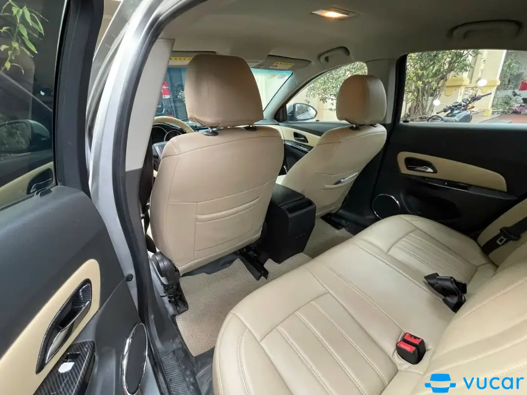 Daewoo Lacetti SE 2010 - Nội thất 1