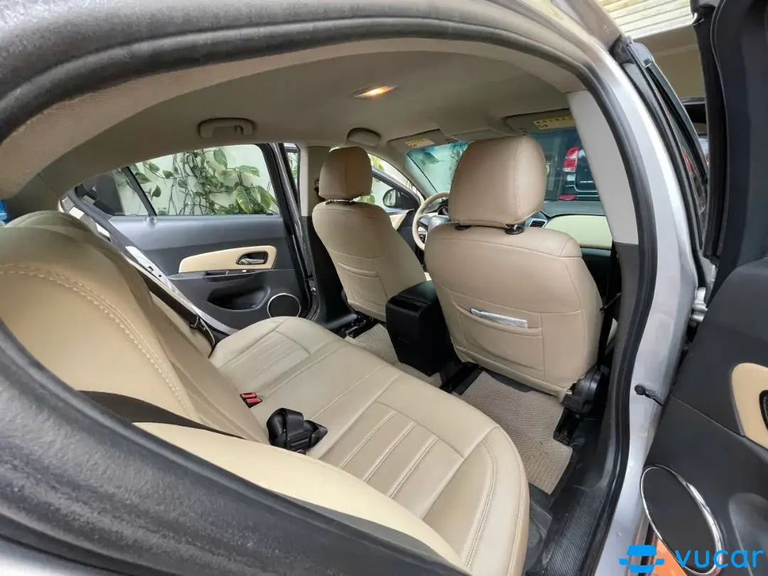 Daewoo Lacetti SE 2010 - Nội thất 4