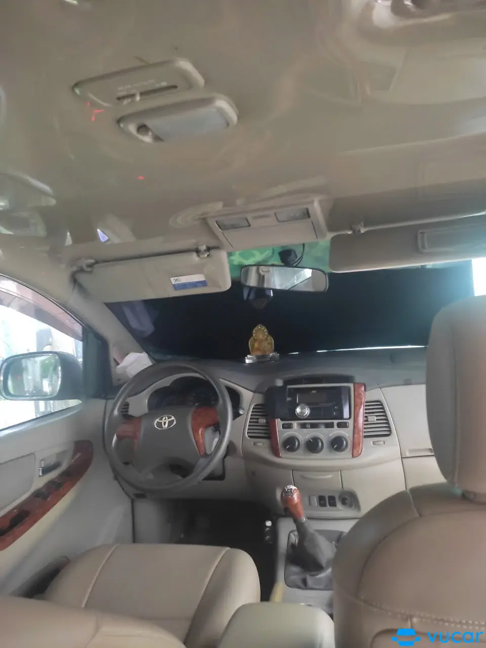 Toyota Innova 2.0E 2014 - Nội thất 2