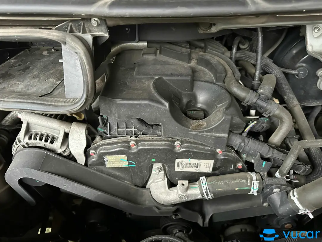 Kia Sorento GAT 2018 - Khoang động cơ 2