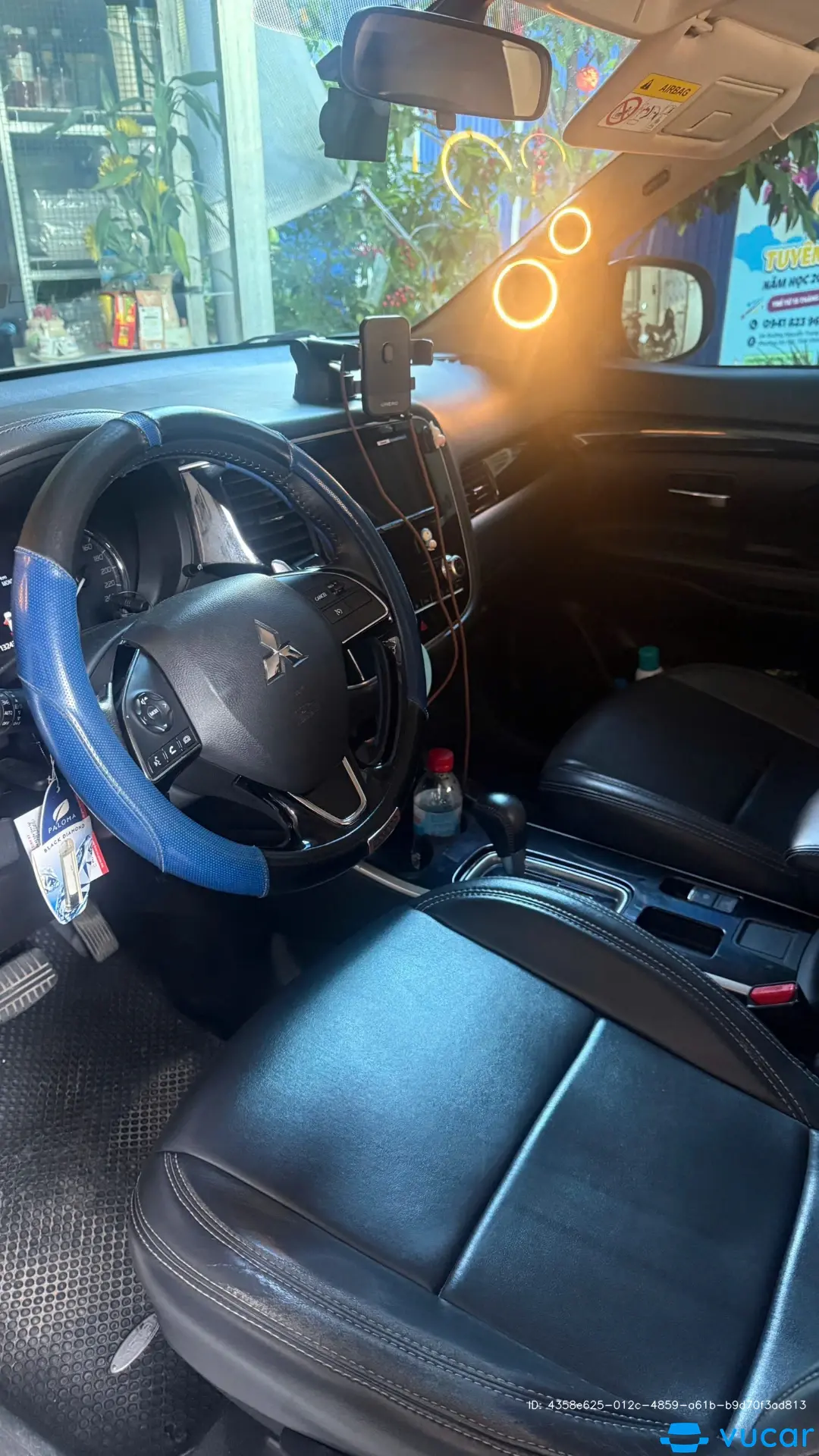 Mitsubishi Outlander AT 2020 - Nội thất 2