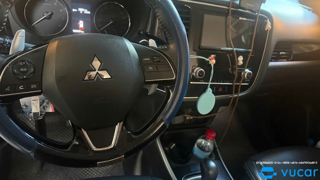 Mitsubishi Outlander AT 2020 - Nội thất 3