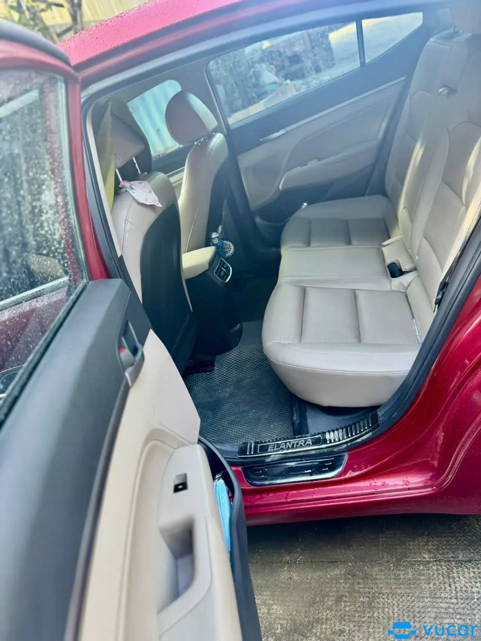 Hyundai Elantra 1.6 AT 2020 - Nội thất 4