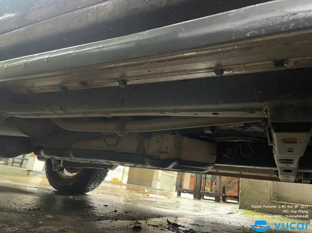 Toyota Fortuner 2.4G 4x2 MT 2017 - Gầm & khung xe 2