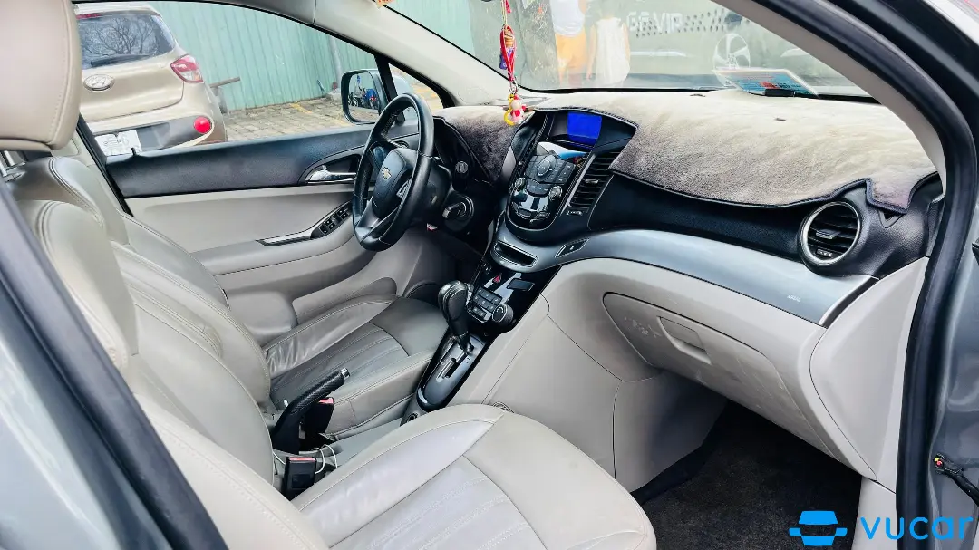 Chevrolet Orlando LTZ 1.8 AT 2011 - Nội thất 1