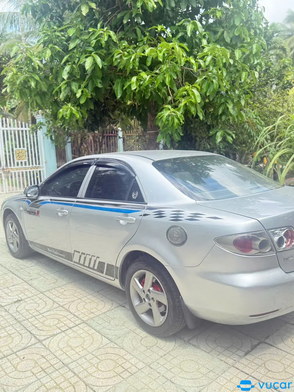 Mazda 6 2.0 MT 2004