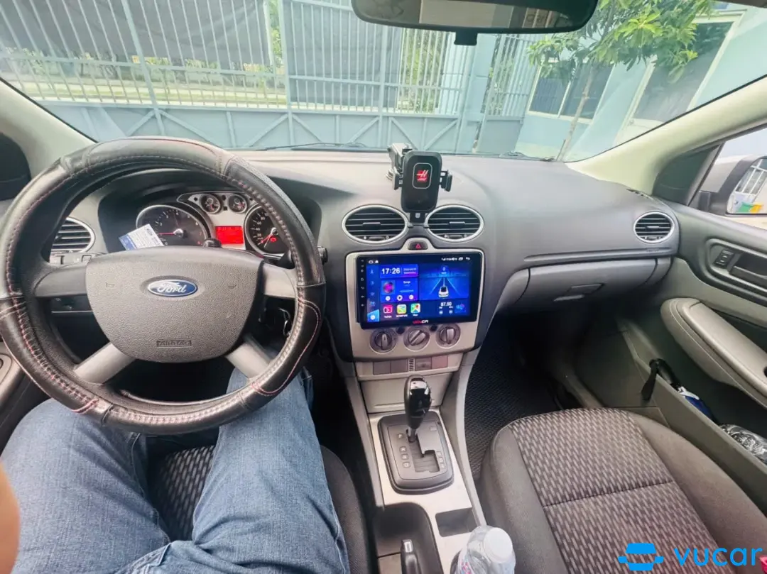 ford focus 1.8 AT 2011 - Nội thất 3