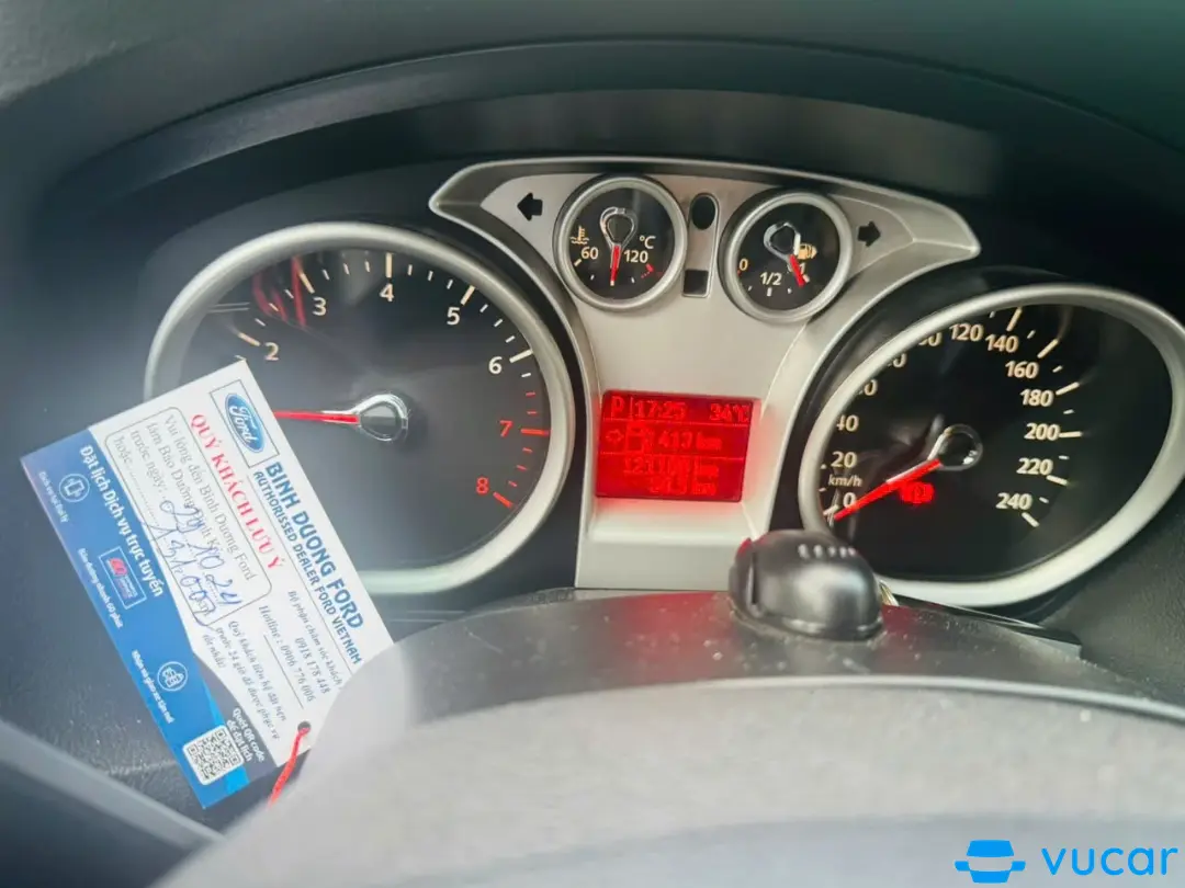ford focus 1.8 AT 2011 - Nội thất 2