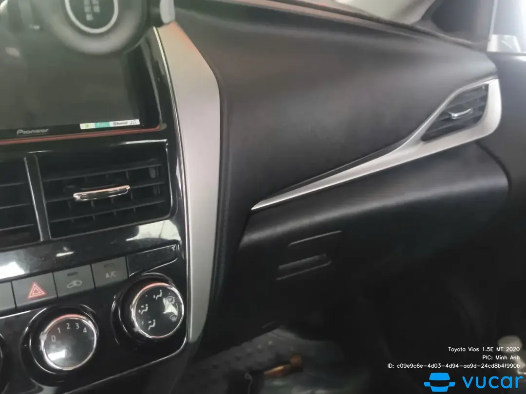 Toyota Vios 1.5E MT 2020 - Nội thất 3
