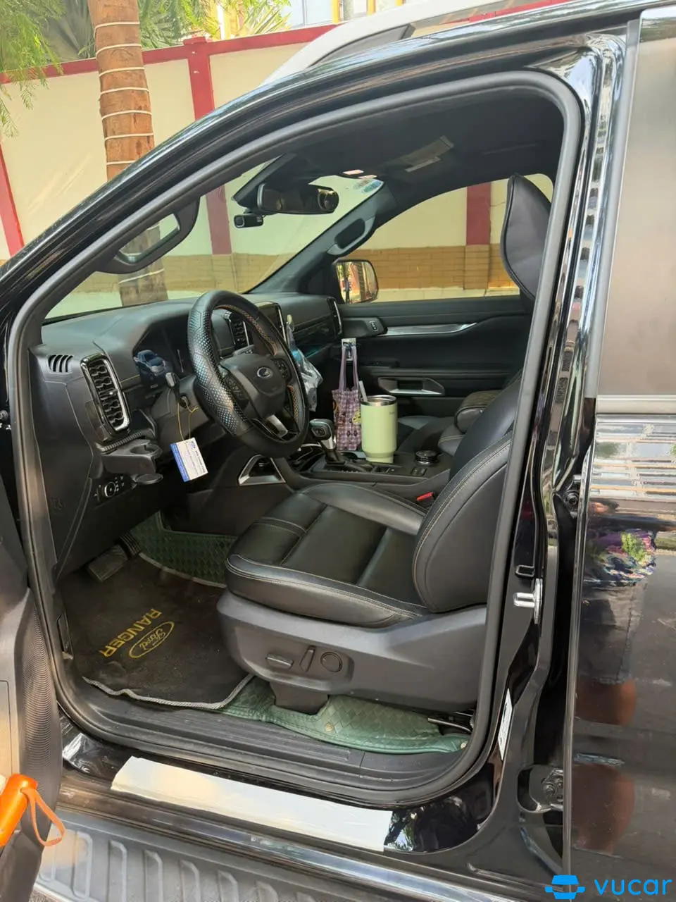 Ford Ranger Wildtrak 2.0L 4x4 AT 2024 - Nội thất 1