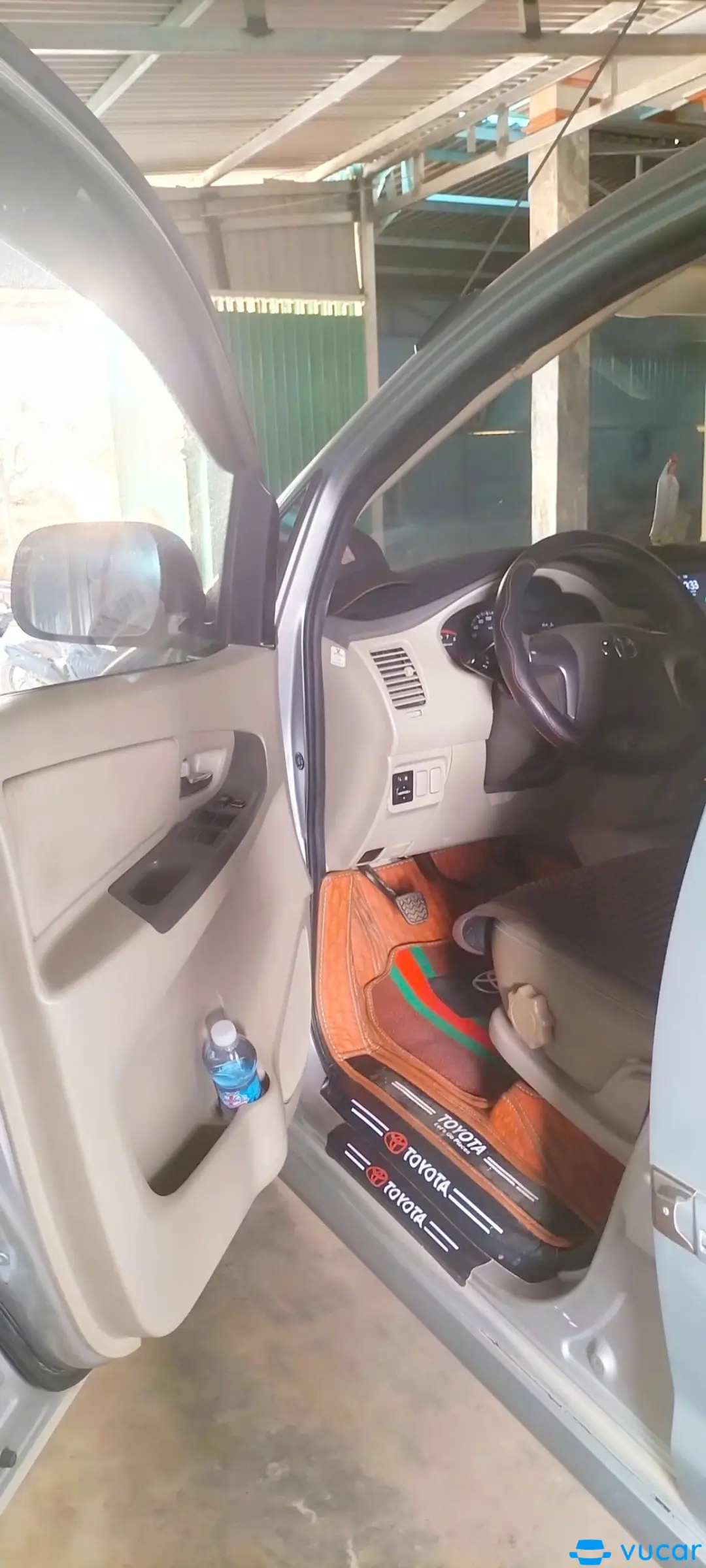Toyata innova 2.0E 2014 - Nội thất 4