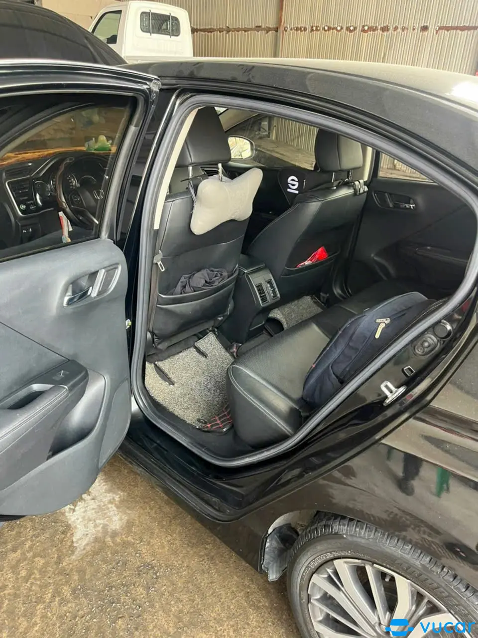 Honda City 1.5 TOP 2018  - Nội thất 2