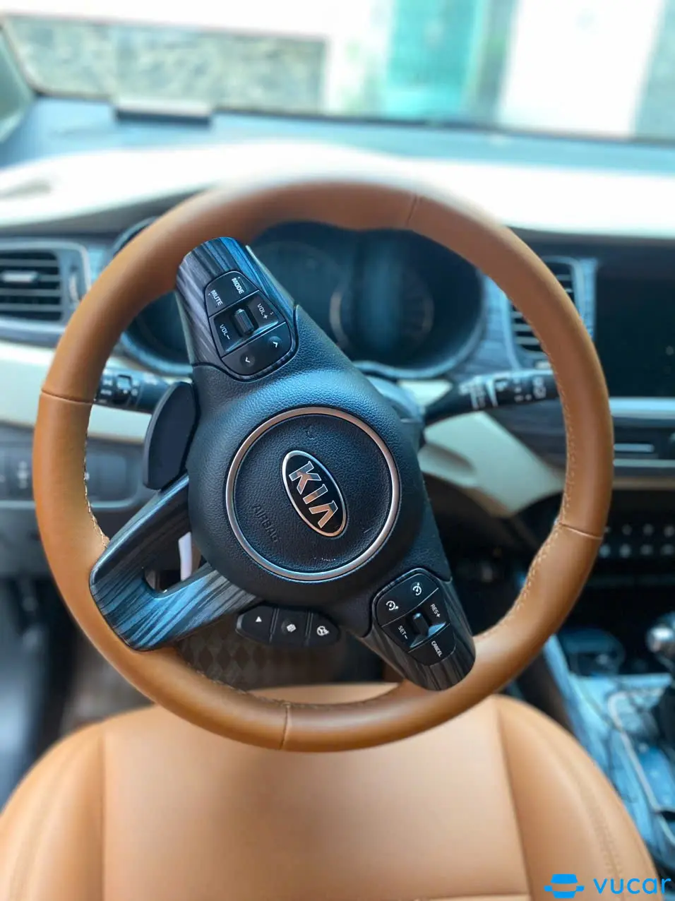 Kia Rondo GAT 2017 - Nội thất 5