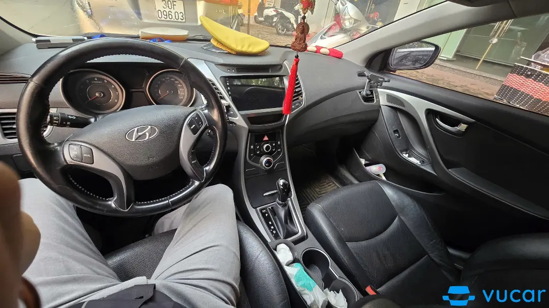 Elantra 1.6MT 2014 - Nội thất 2