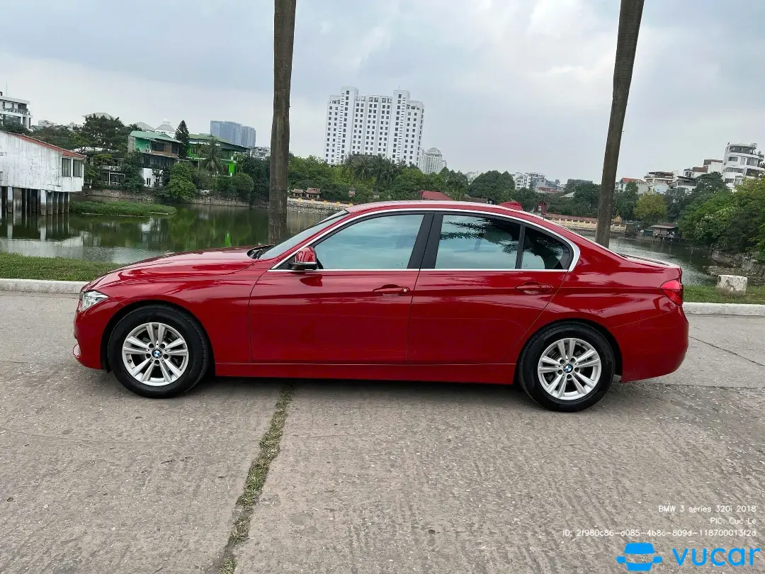 BMW 3 series 320i 2018 - Ngoại thất 7