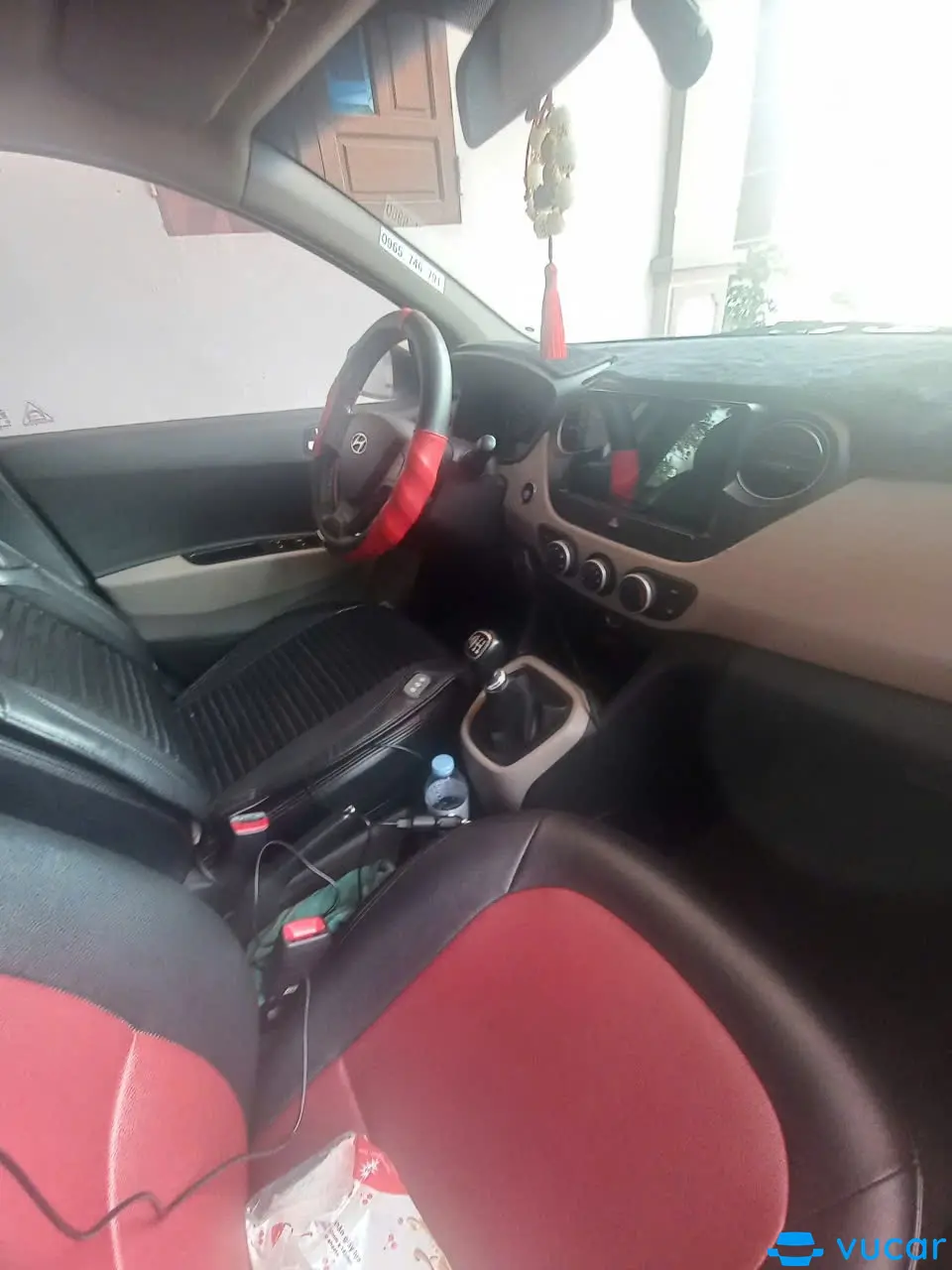 Hyundai i10 Grand 1.0 MT 2017 - Nội thất 4