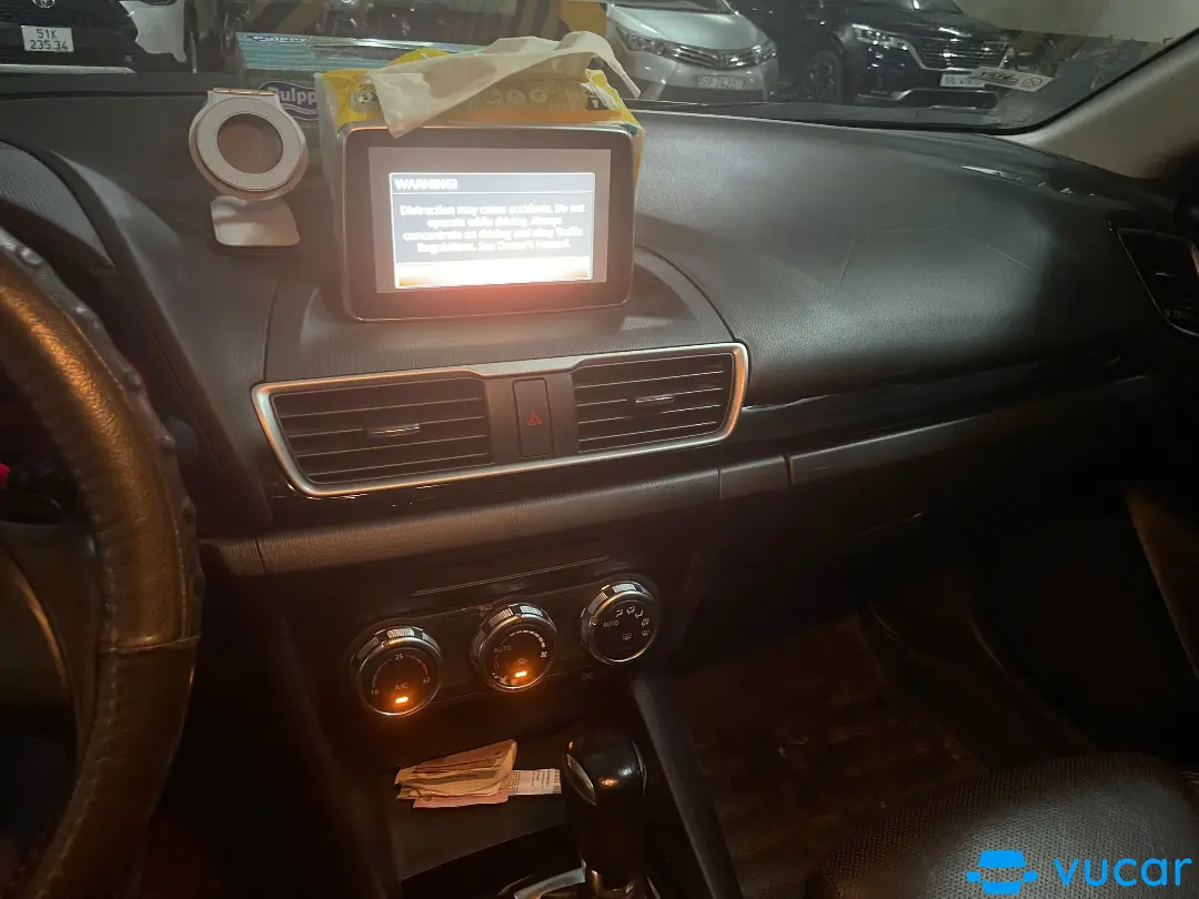 Mazda 3 2.0 AT 2016 - Nội thất 6