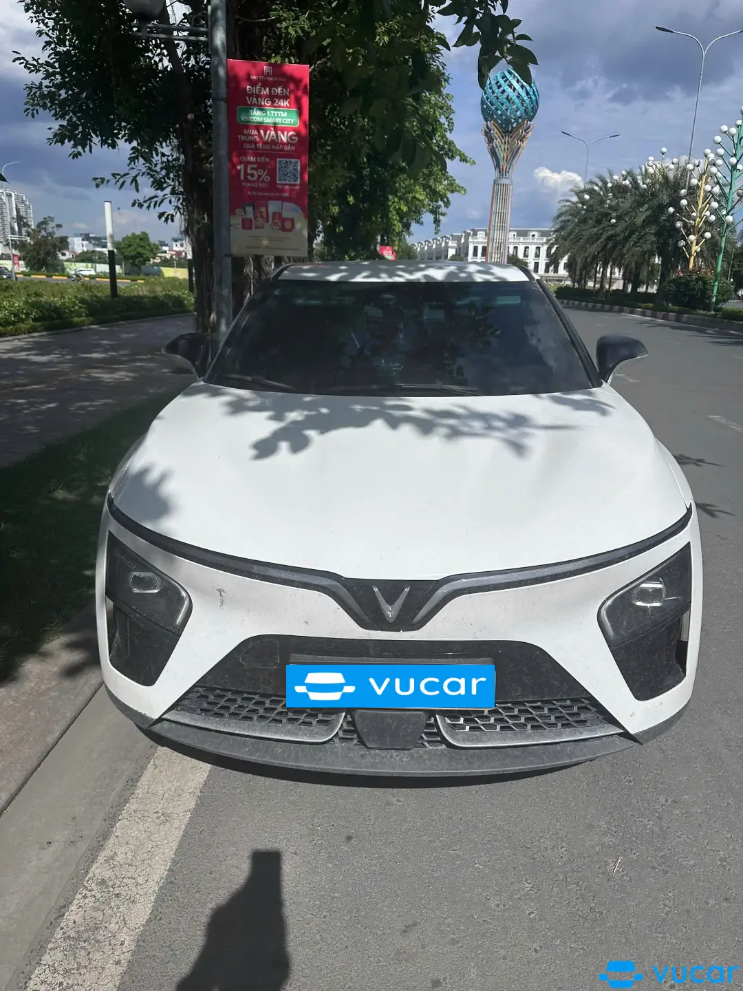 VinFast VF7 Eco 2026