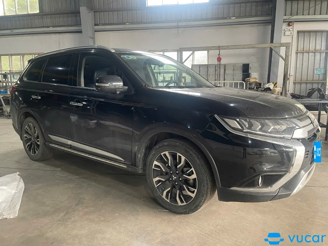 Mitsubishi Outlander 2.0 CVT 2020 - Ngoại thất 2
