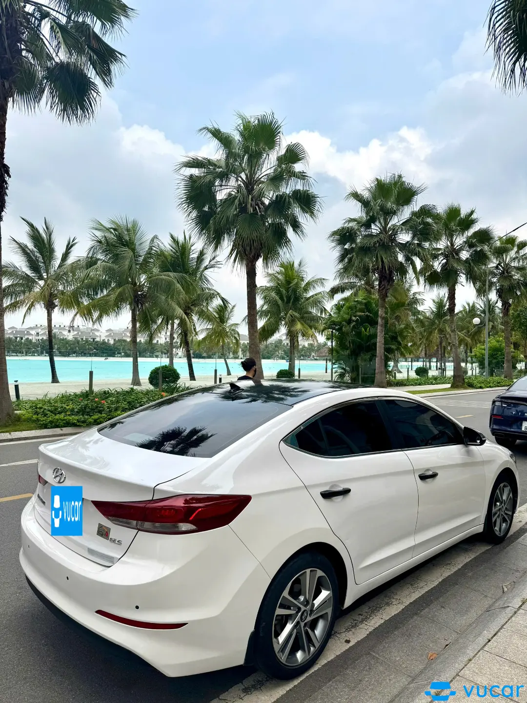 Hyundai Elantra 2.0 AT 2016 - Ngoại thất 4