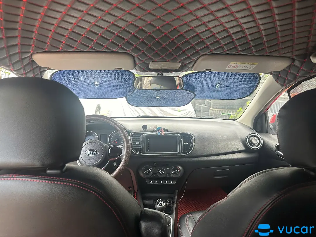 Kia Soluto 1.4 MT Deluxe 2019 - Nội thất 1
